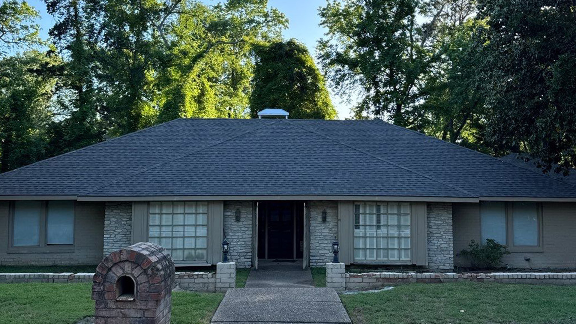 The Real Cost of Skipping Roof Maintenance in East Texas