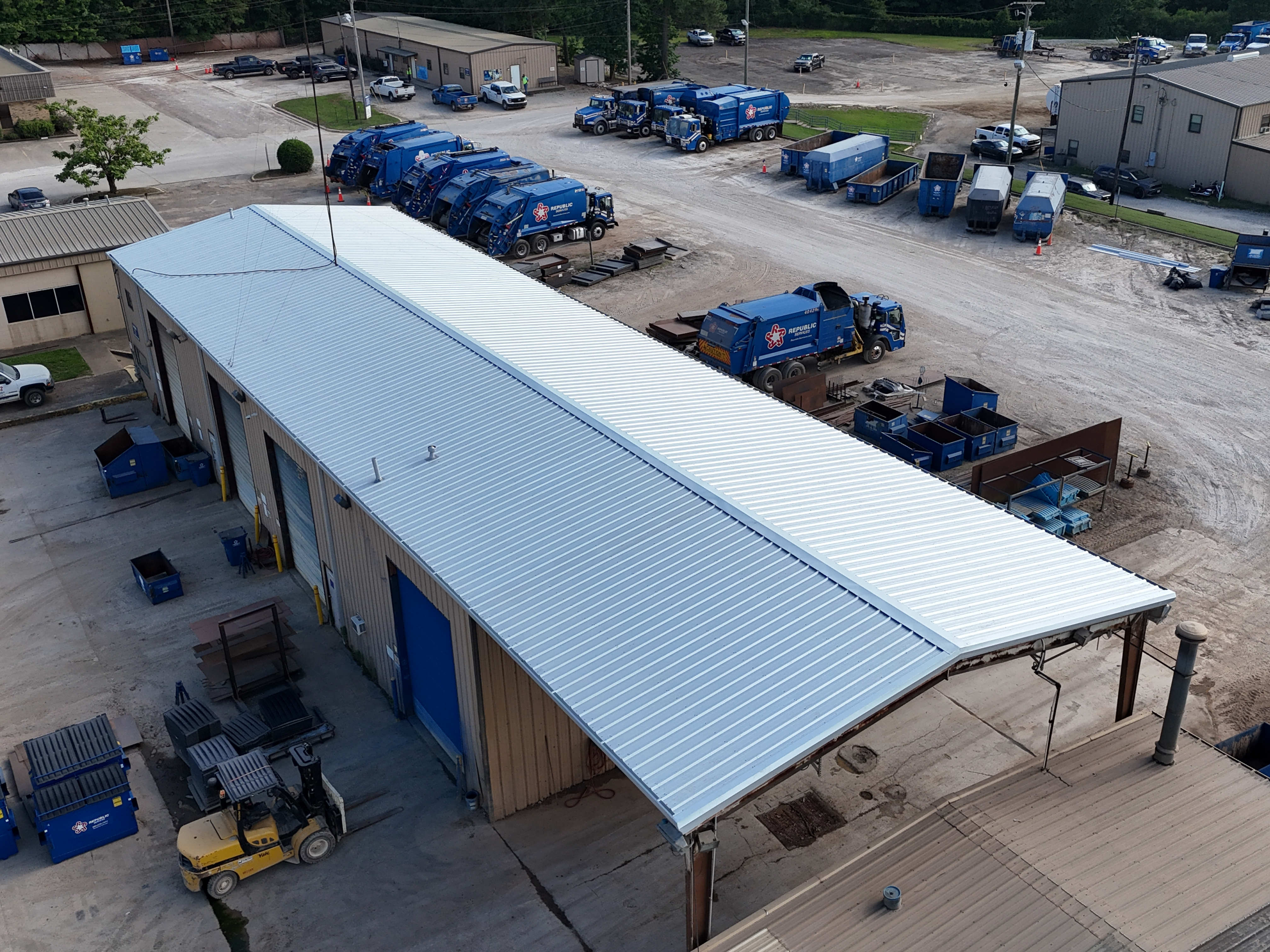 Republic Services - Metal Roof System in Kilgore, TX