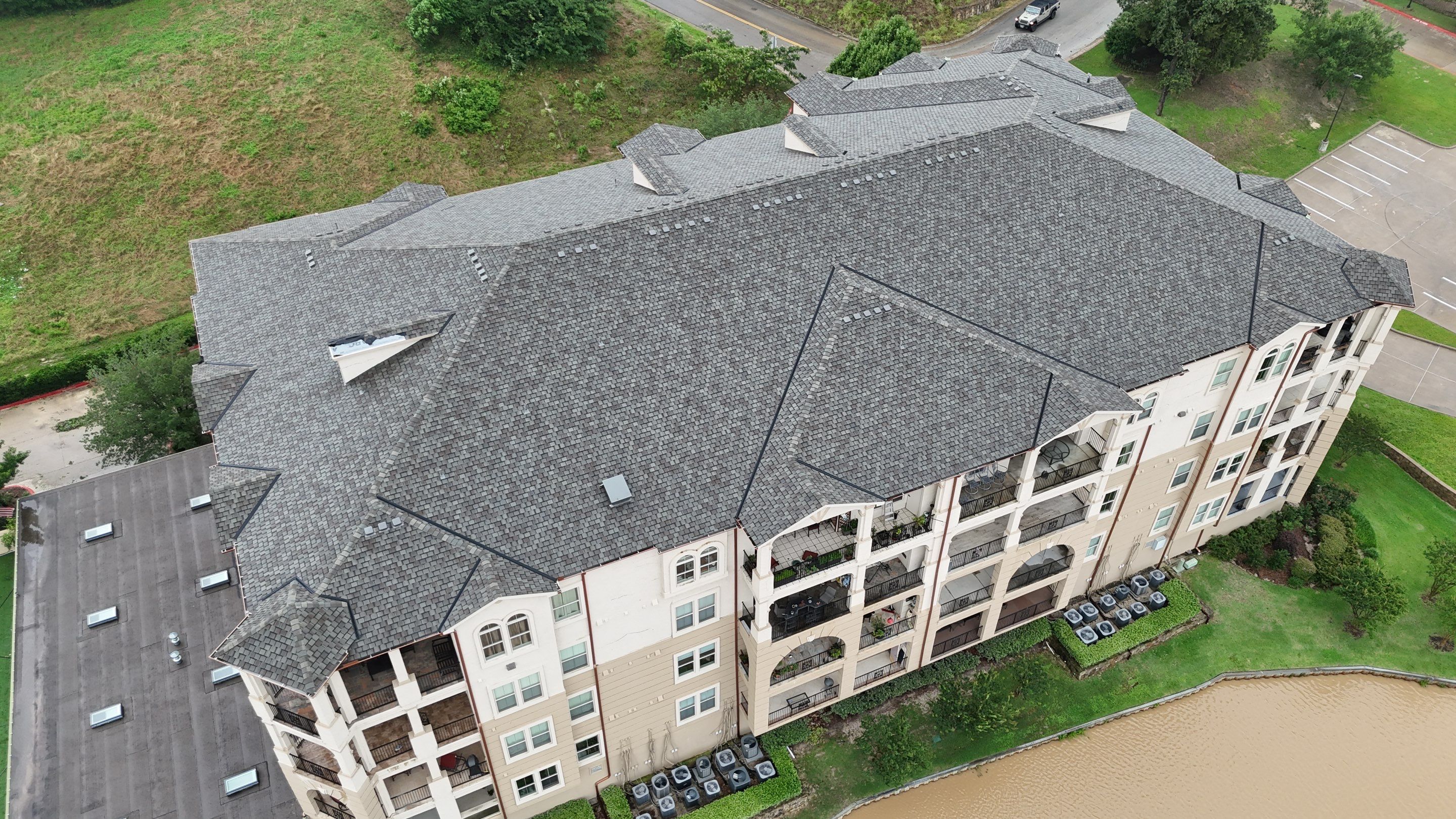 The Cascade Lake Condominiums - CertainTeed Belmont IR Shingle in Tyler, TX